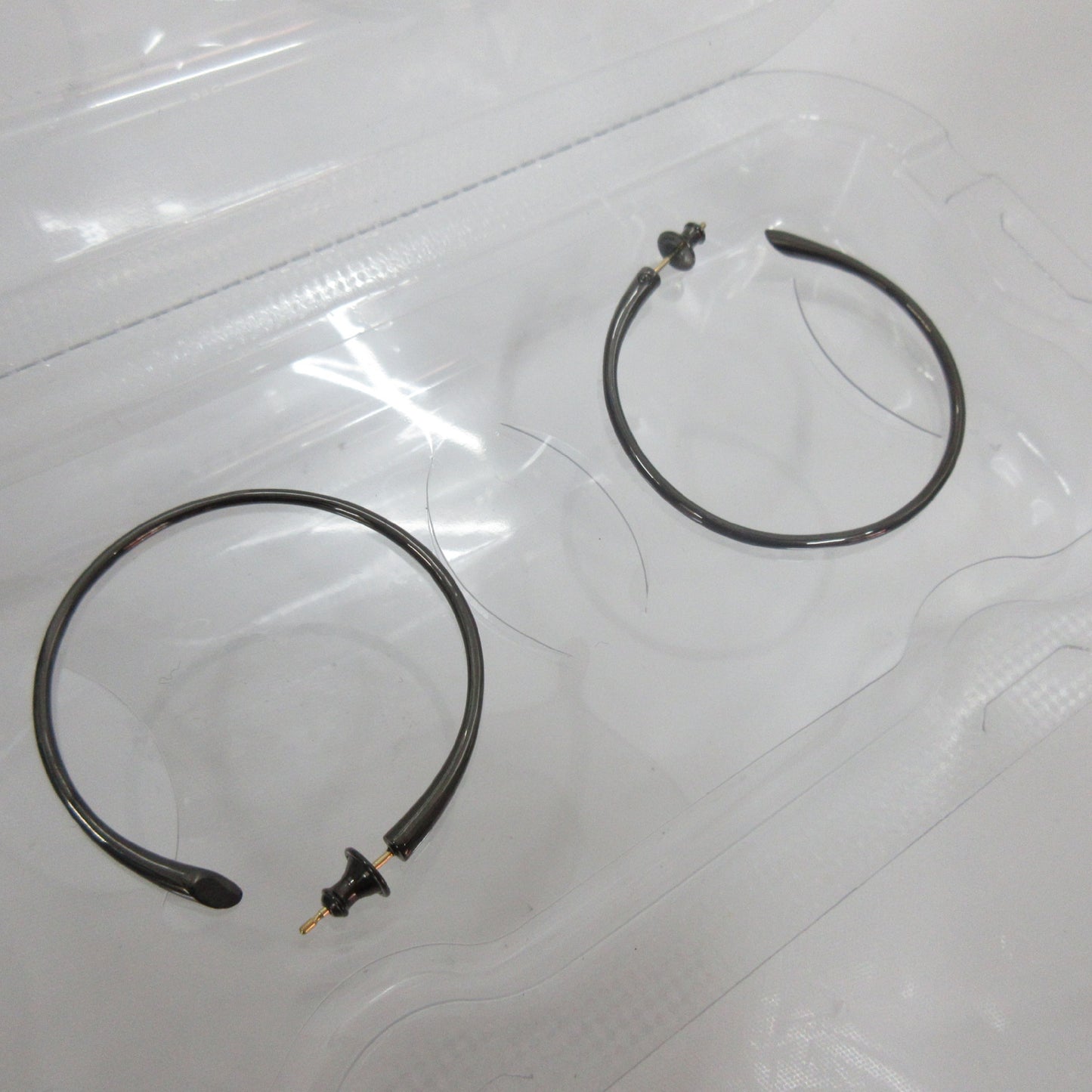 Unused CAREERING PLACEBO 1101 Black Hoop Ring Earrings, K18 SV925, Original Price: 47,300 yen