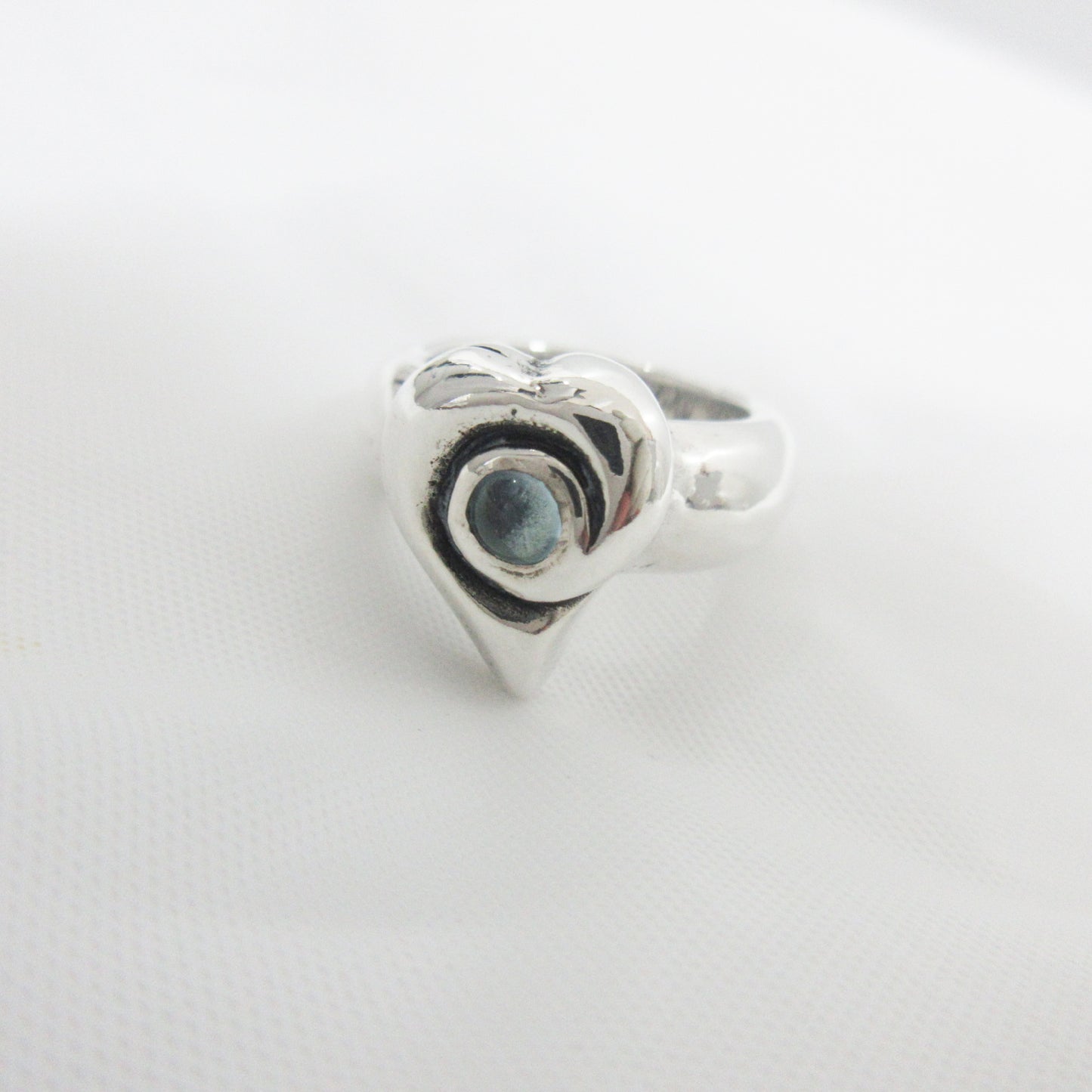 Unused Bill Wall Leather Haruhiko Kato R305 Ring with Blue Topaz, Silver 925, Size 8