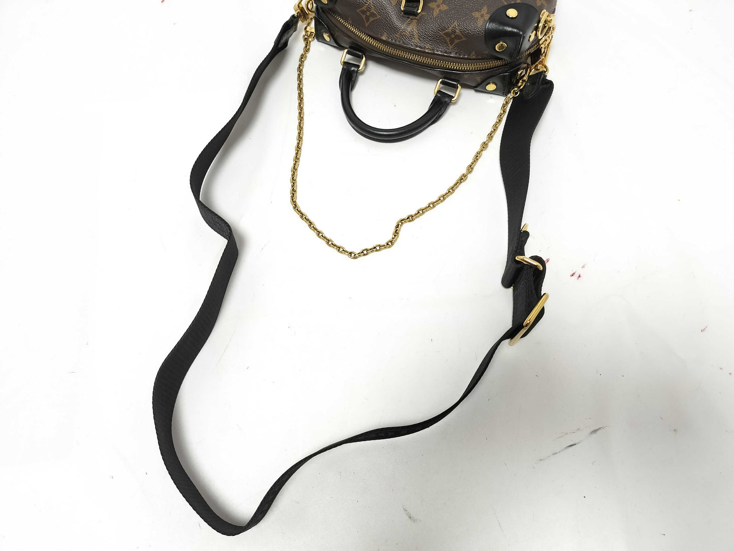 LOUIS VUITTON Monogram LOUIS VUITTON M45571 Petite Mal Soupeur Monogram RFID Enabled Handbag