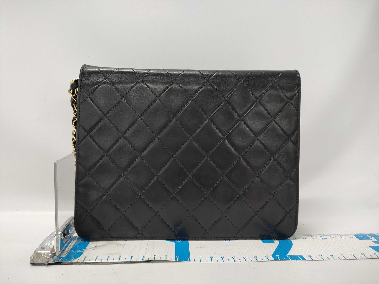 CHANEL Matelasse Chain Shoulder Bag