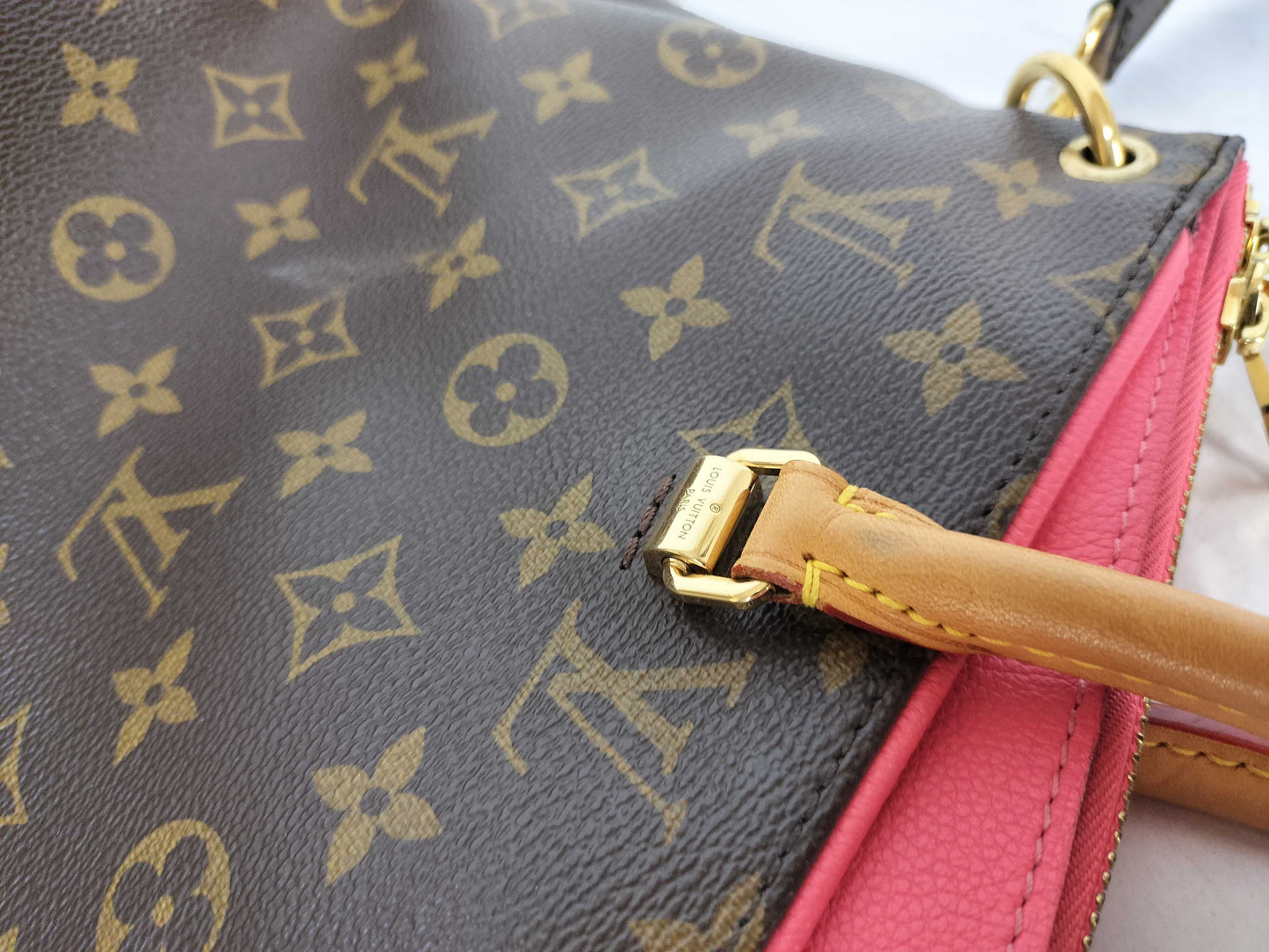 LOUIS VUITTON LOUIS VUITTON Monogram Pallas Tote Bag