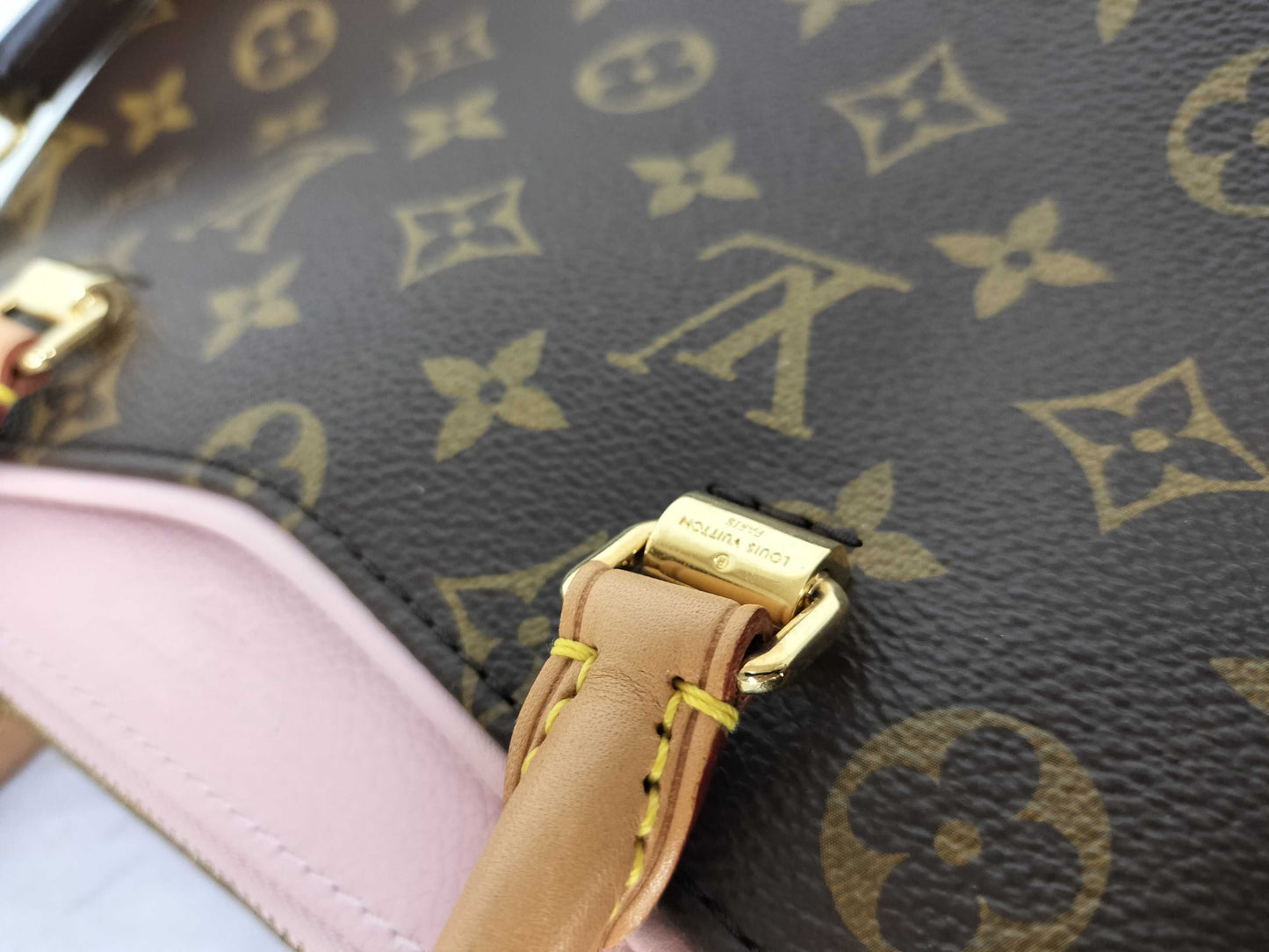 LOUIS VUITTON LOUIS VUITTON Monogram Pallas BB Handbag