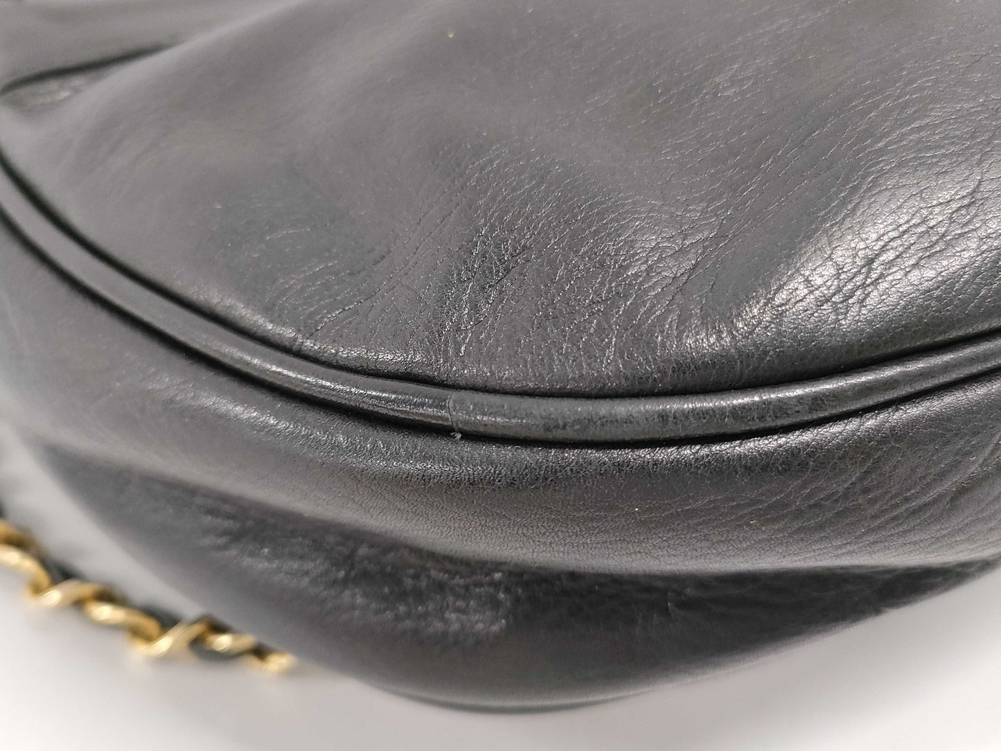 CHANEL Matelasse Chain Shoulder Bag