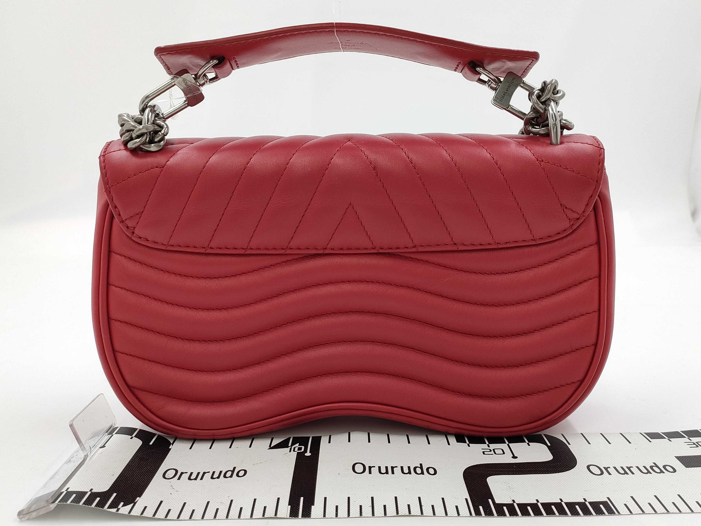 LOUIS VUITTON LV New Wave Chain Bag MM Red NZ2189 Shoulder Bag