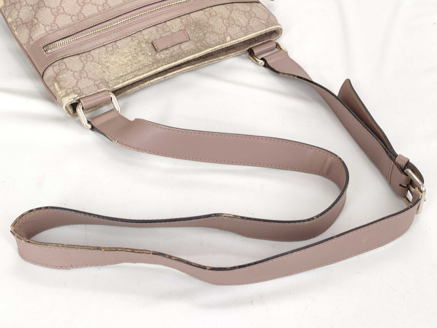 GUCCI GG Supreme Messenger Bag 295257 Ivory x Pink Beige Shoulder Bag