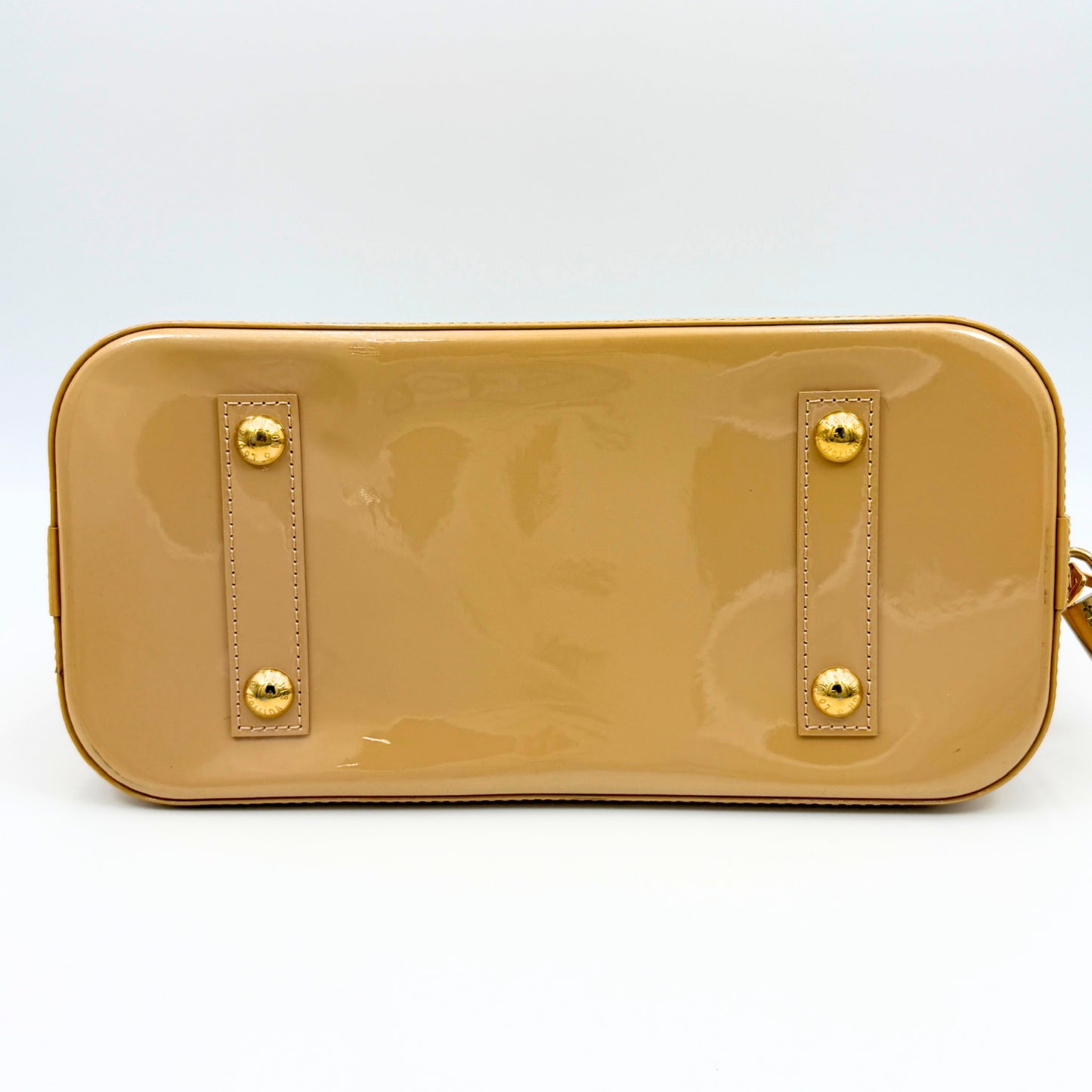 LOUIS VUITTON M91583 Vernis Alma PM Handbag