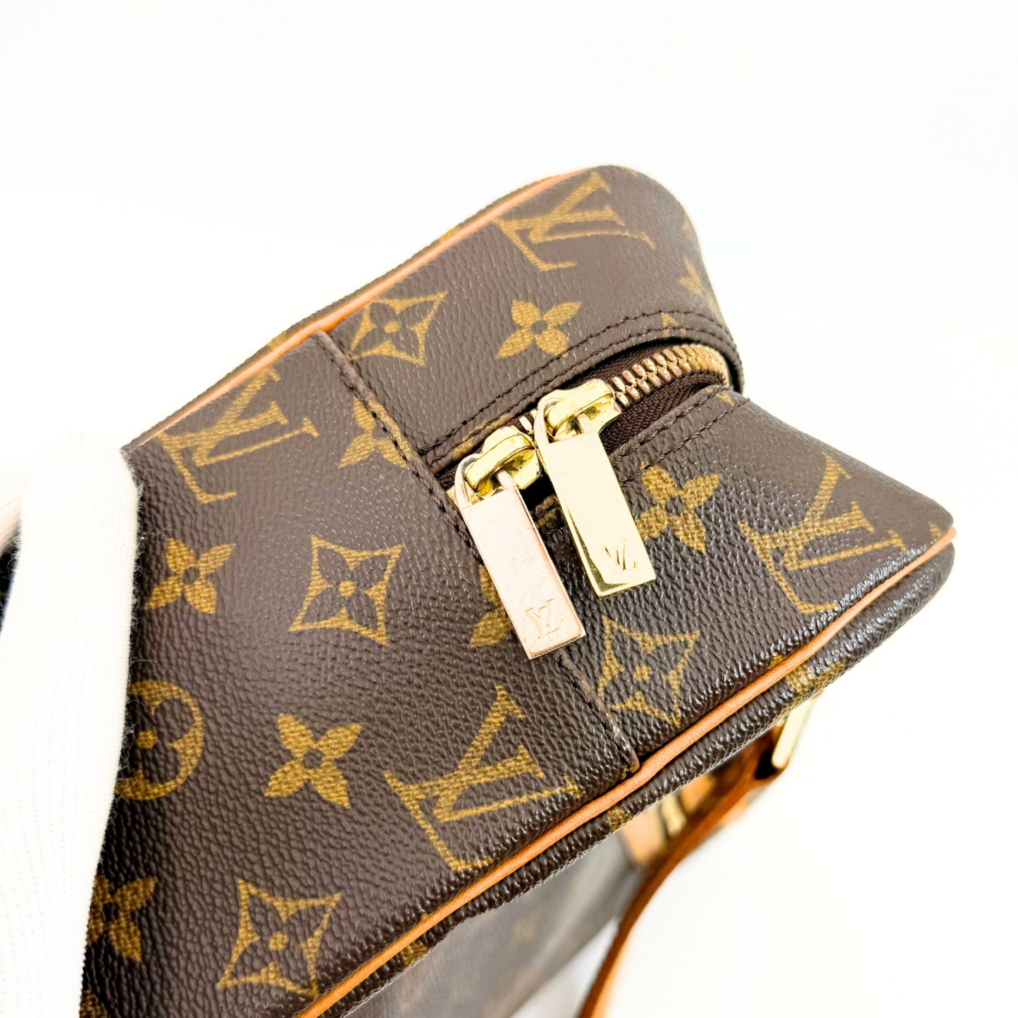 LOUIS VUITTON Monogram Cite GM M51181 Tote Bag with Dust Bag, Shoulder Bag