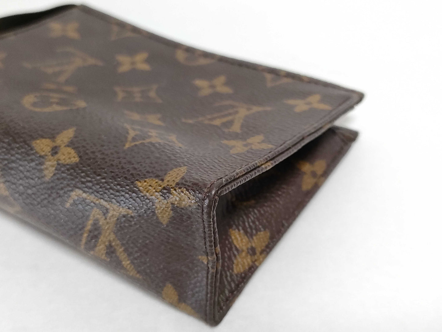LOUIS VUITTON LOUIS VUITTON Monogram LOUIS VUITTON 3-Piece Set Monogram Poche Toilette 15 Pouch Pouch