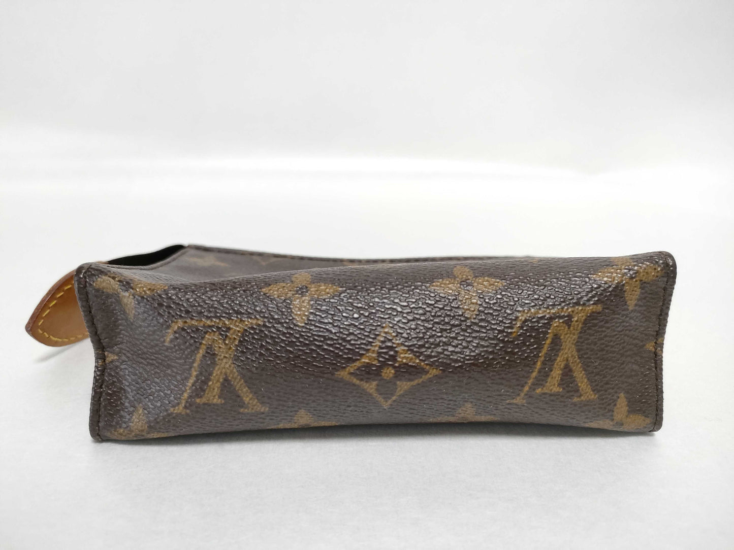 LOUIS VUITTON LOUIS VUITTON Monogram LOUIS VUITTON 3-Piece Set Monogram Poche Toilette 15 Pouch Pouch