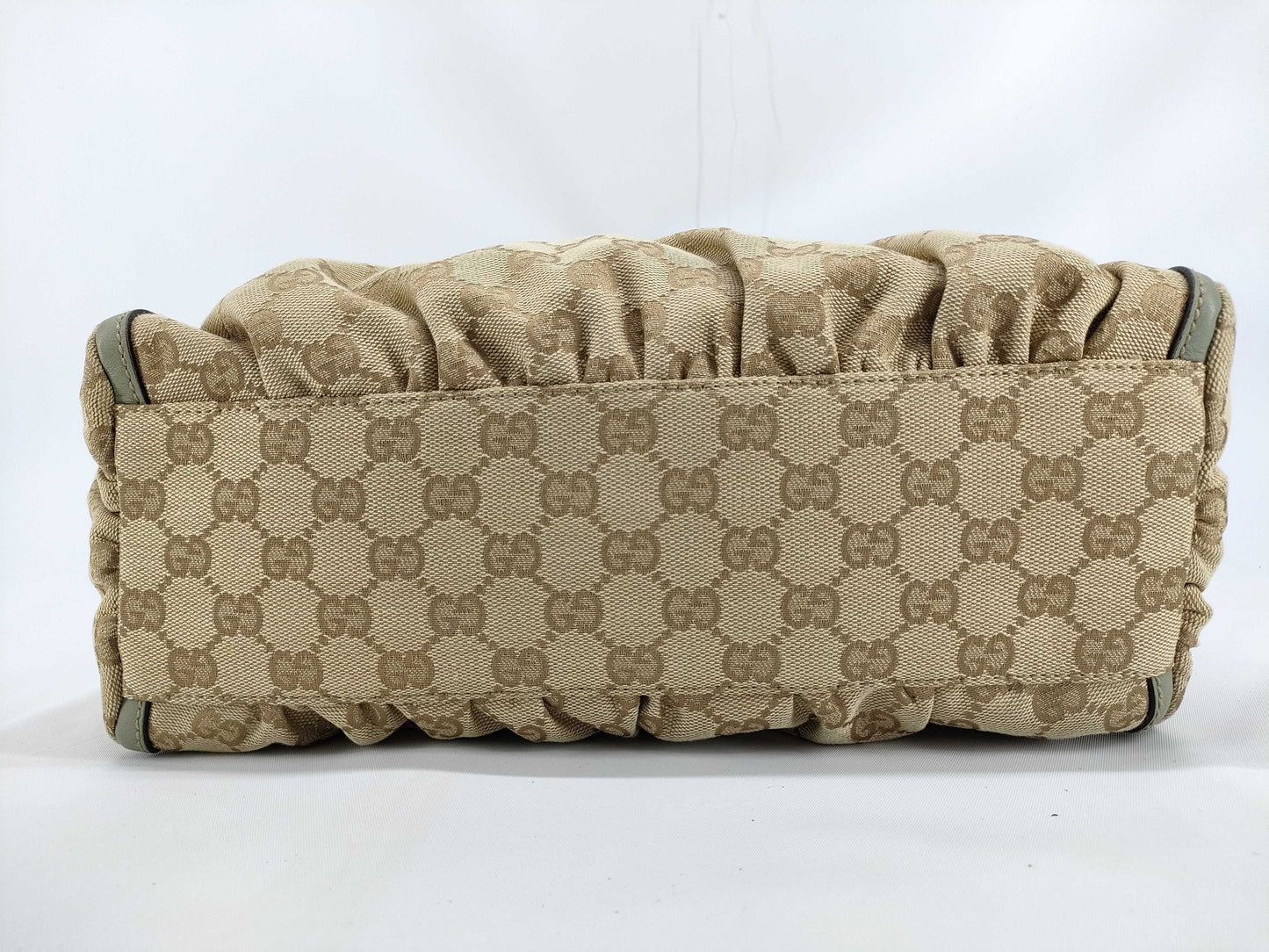 GUCCI GG Canvas Bag Gucci Billfold