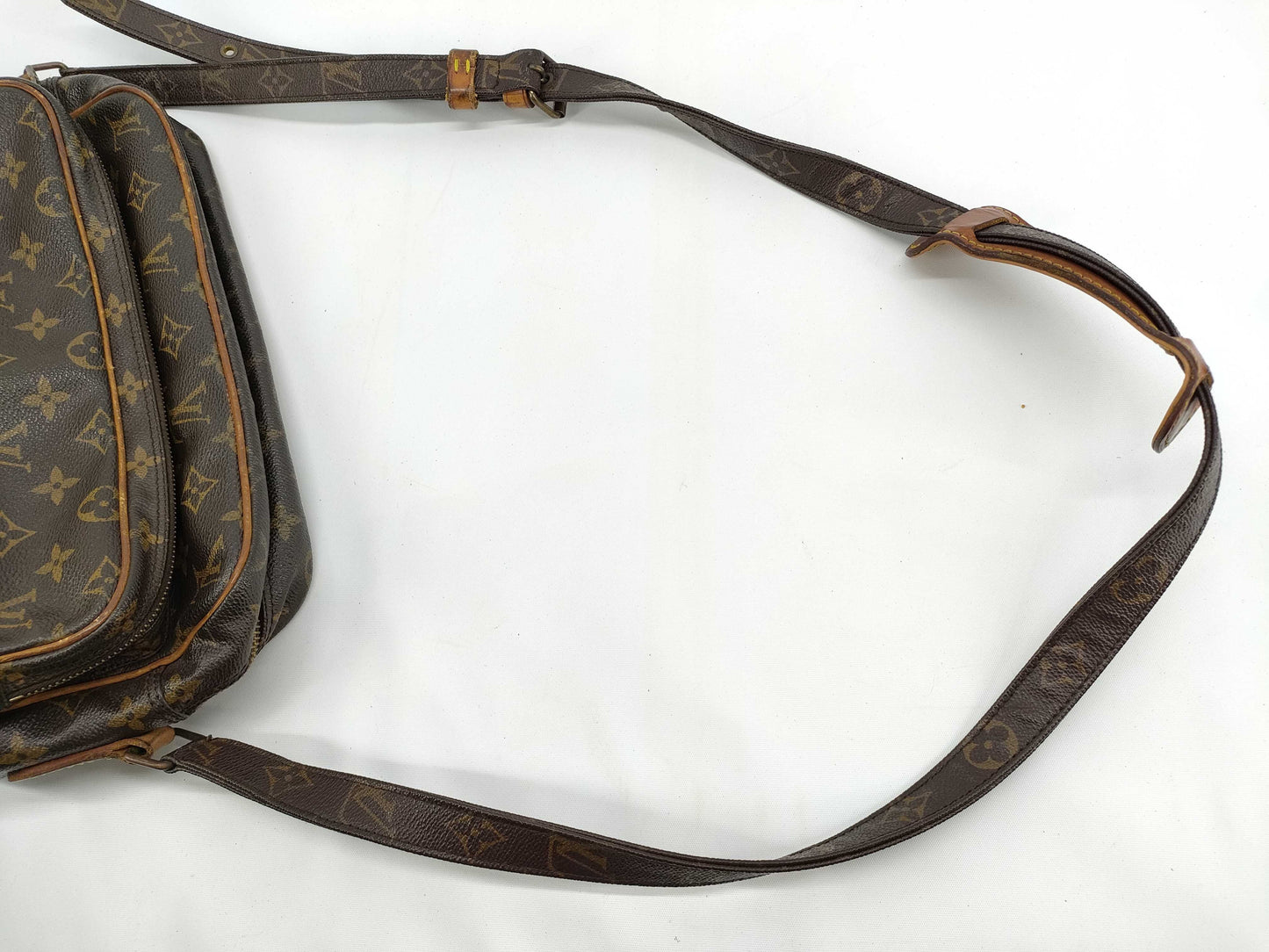 LOUIS VUITTON Monogram Bag Louis Vuitton Shoulder Bag