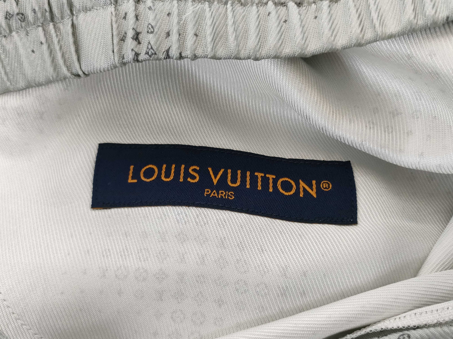 LOUIS VUITTON LOUIS VUITTON Gray Pants Pants
