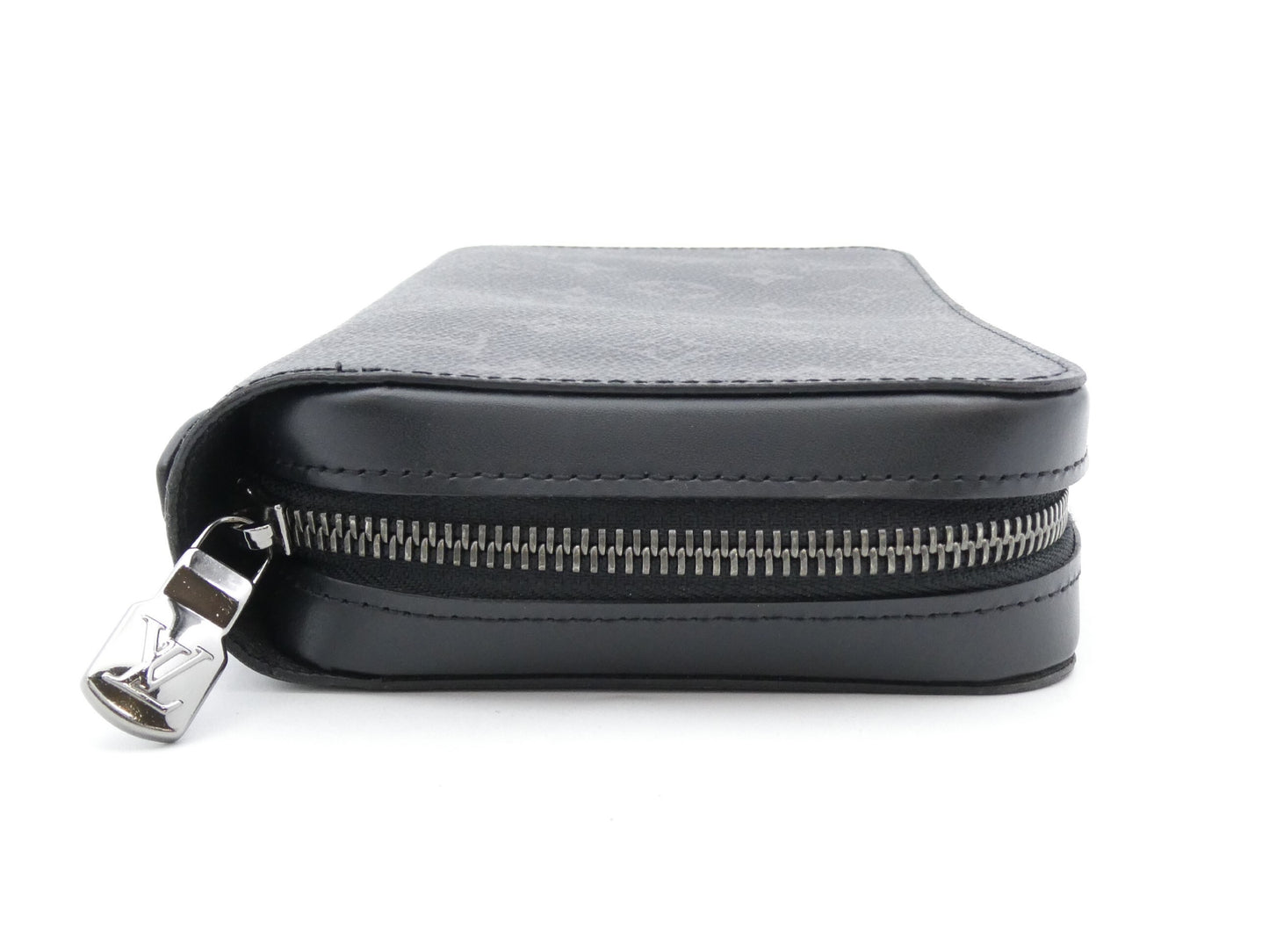 LOUIS VUITTON Monogram Eclipse Zippy XL IC-activated Wallet