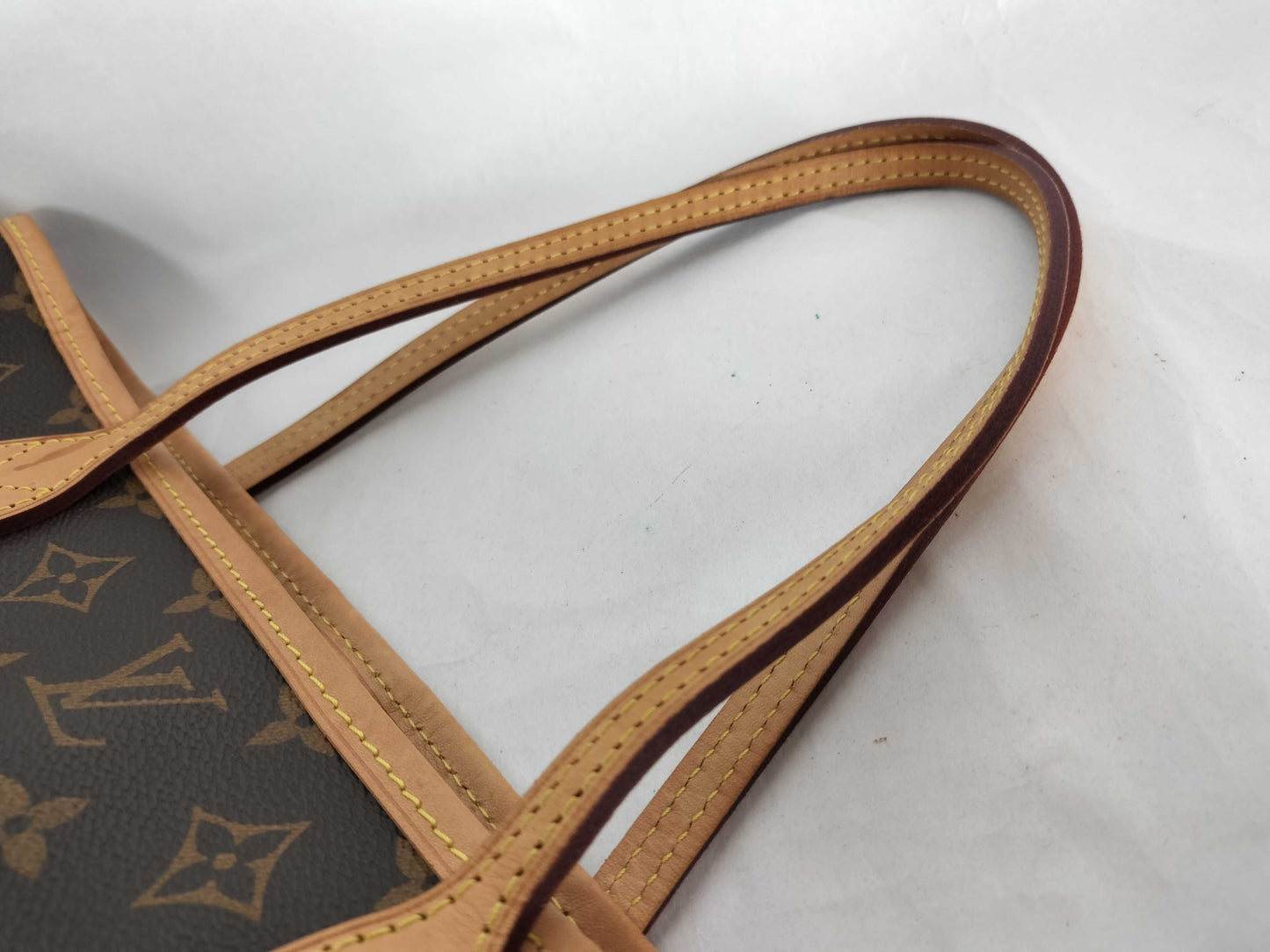 LOUIS VUITTON Monogram Neverfull PM Handbag