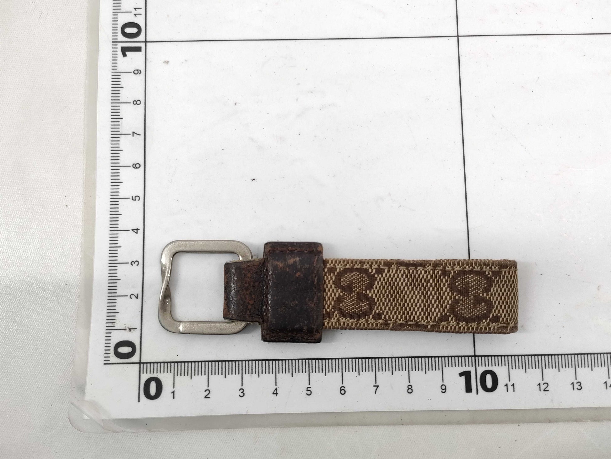 GUCCI GUCCI Key Ring, Blurred Numbers, Beige Other Accessories
