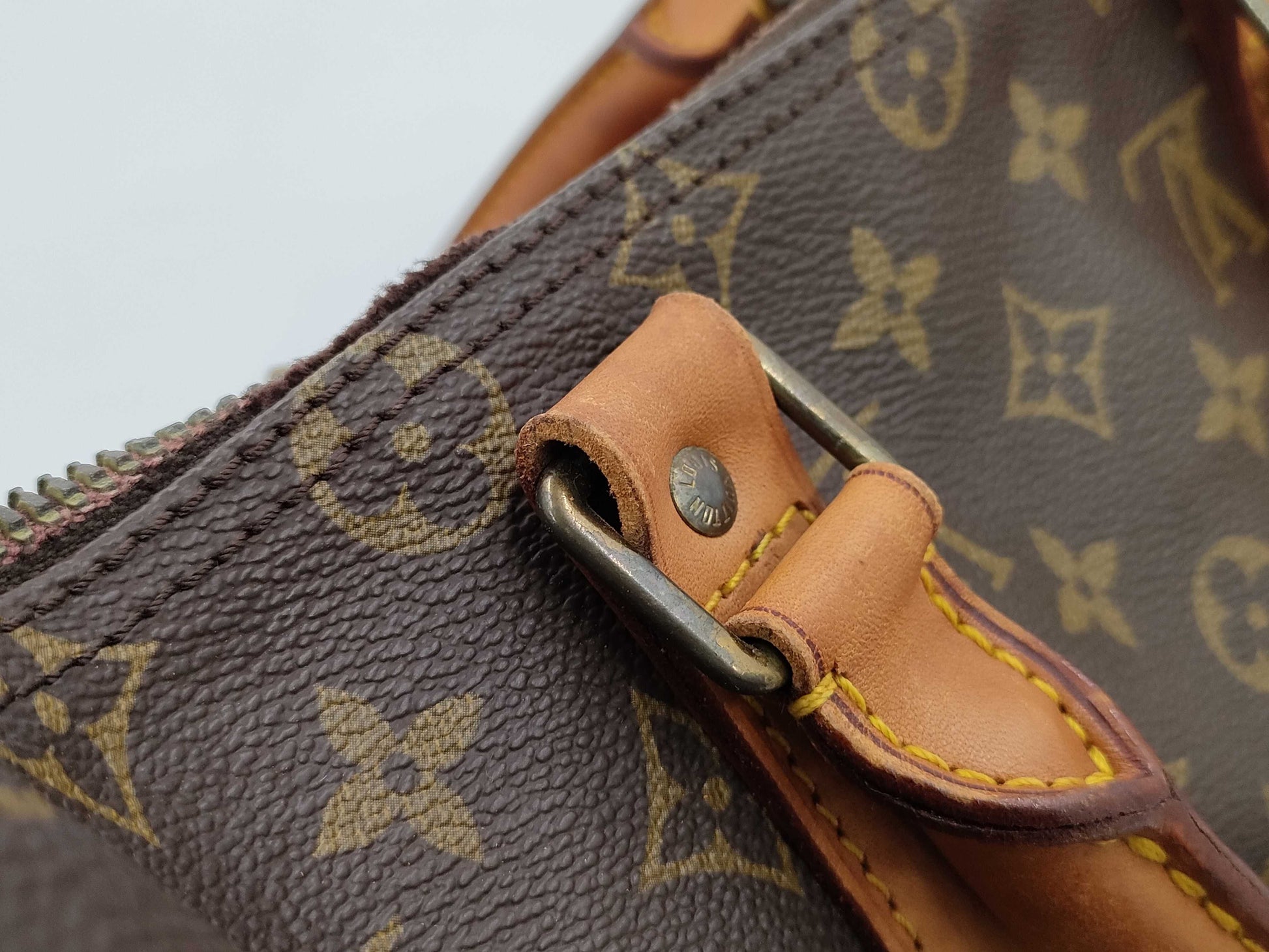 LOUIS VUITTON LV Keepall 50 Boston Bag