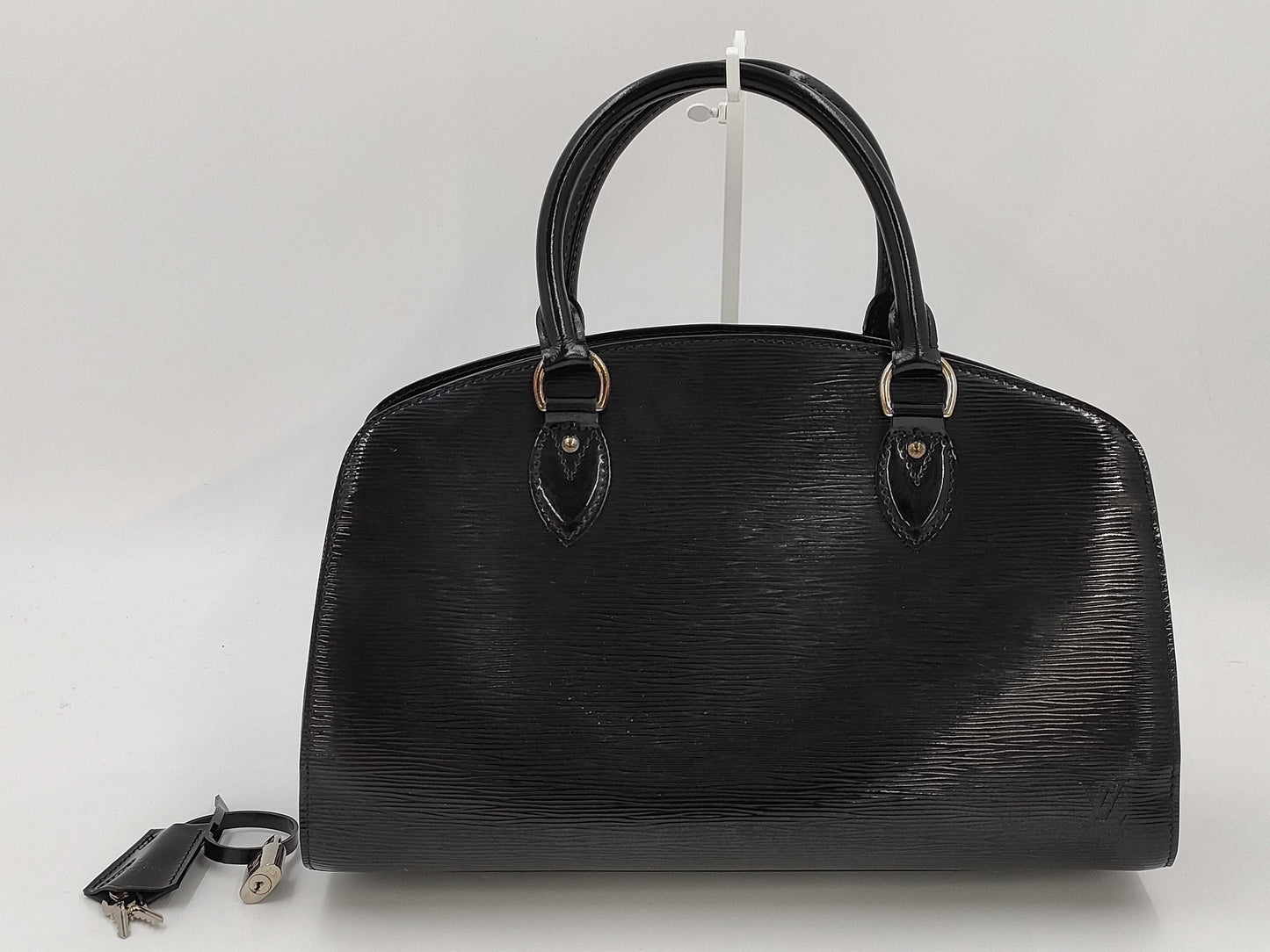 LOUIS VUITTON LV Epi Pont Neuf PM Handbag