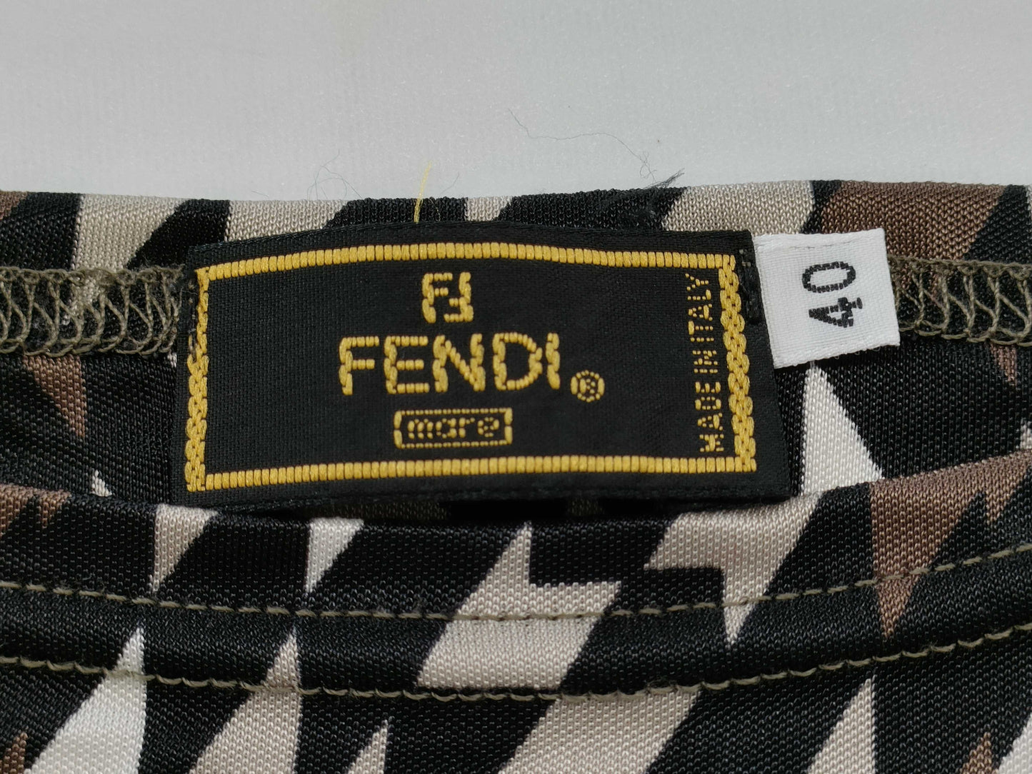 FENDI Apparel 40 T-shirt