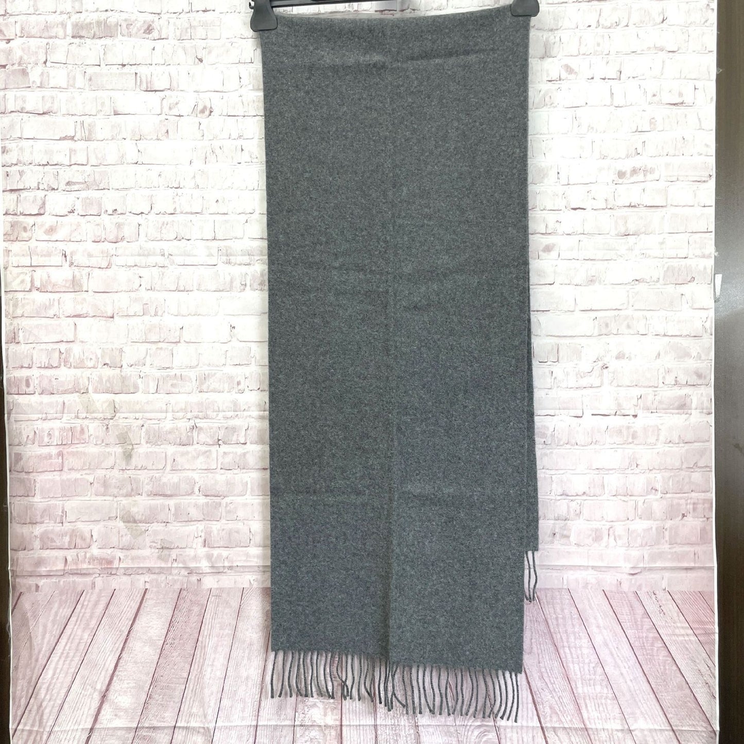 Johnstons of Elgin 100% Cashmere Scarf, Gray, Made in Scotland