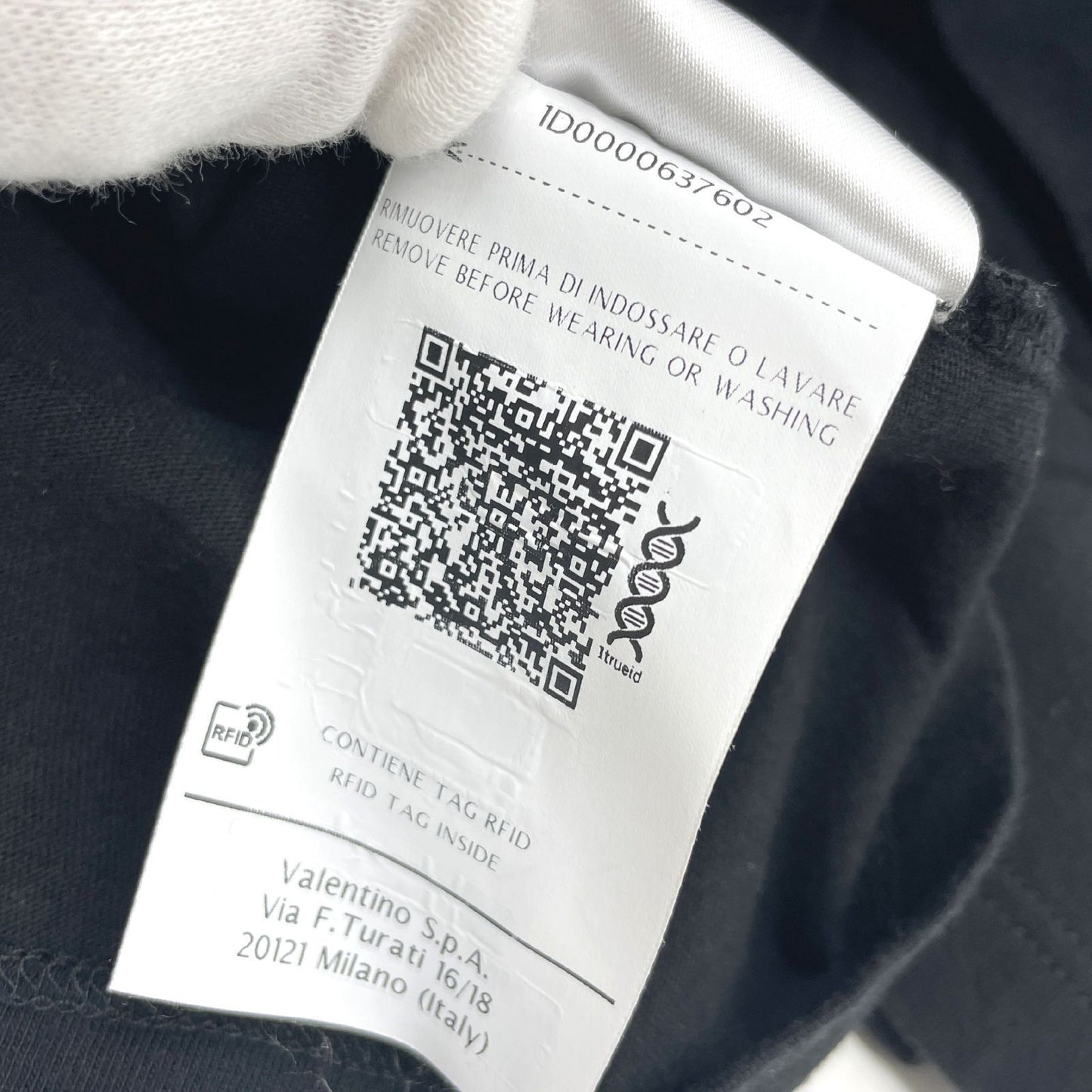 VALENTINO SB3MG01Z4Q6 Men's Cut and Sew Big Logo T-Shirt, Black, Size XS