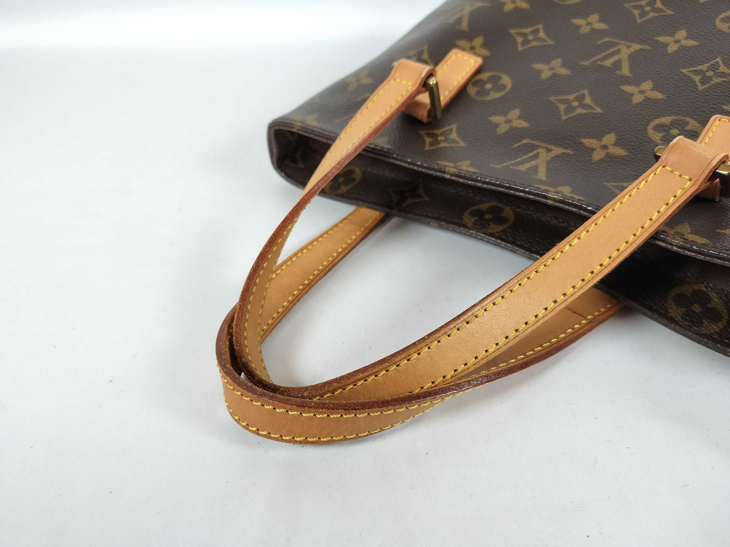 LOUIS VUITTON Monogram LOUIS VUITTON Louis Vuitton Vavin PM Monogram Handbag M51172 Handbag