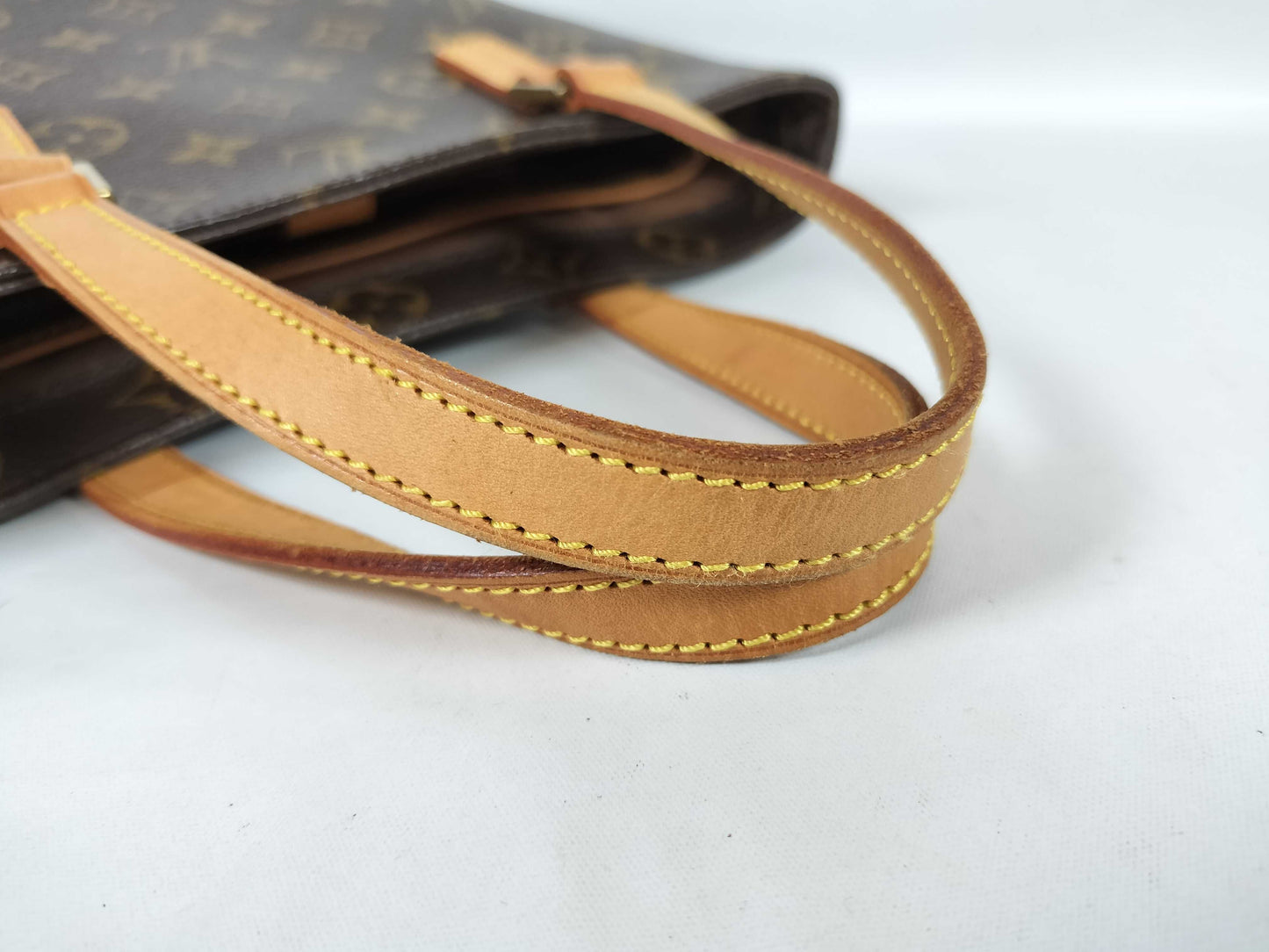 LOUIS VUITTON Monogram LOUIS VUITTON Louis Vuitton Vavin PM Monogram Handbag M51172 Handbag