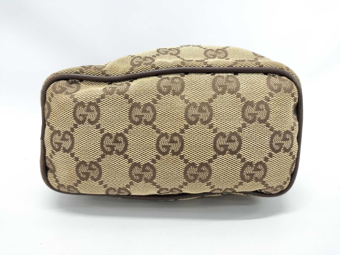 GUCCI GG Canvas One-Shoulder Bag Accessory Pouch Pouch