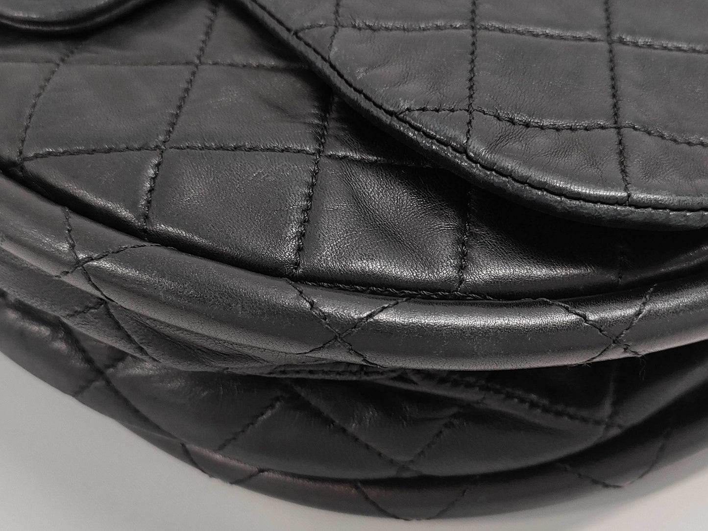 CHANEL CHANEL Hula Hoop Lambskin Handbag 18th Series Handbag