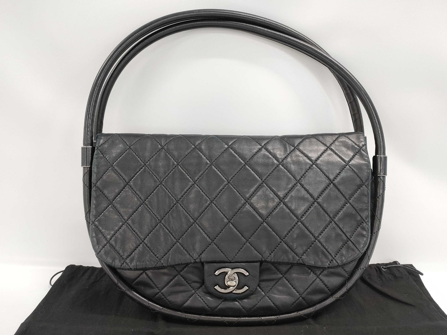 CHANEL CHANEL Hula Hoop Lambskin Handbag 18th Series Handbag