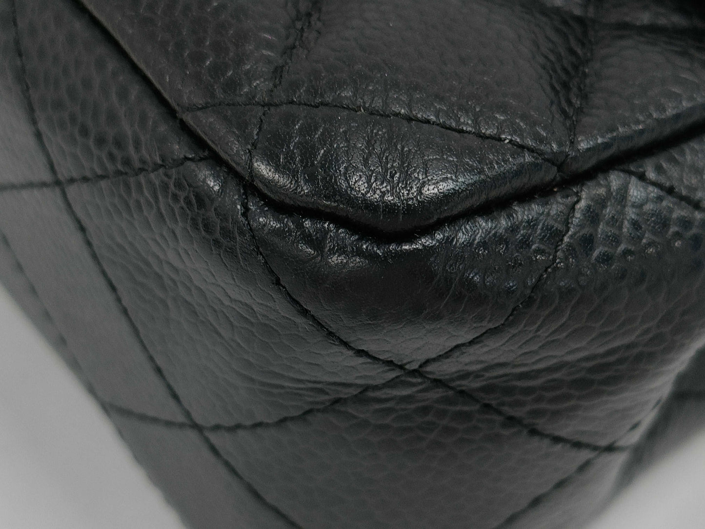 CHANEL CHANEL Matelasse 25 Caviar Leather Chain Shoulder Bag, No. 21