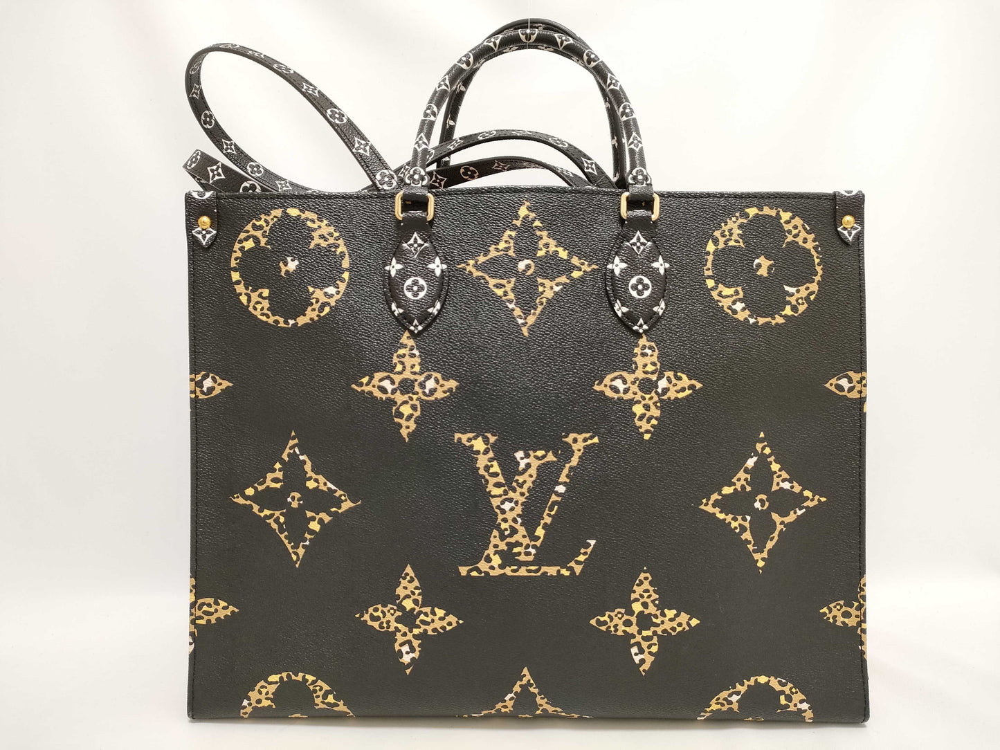 LOUIS VUITTON Monogram Jungle On the Go GM M44674 Black RFID Enabled Tote Bag