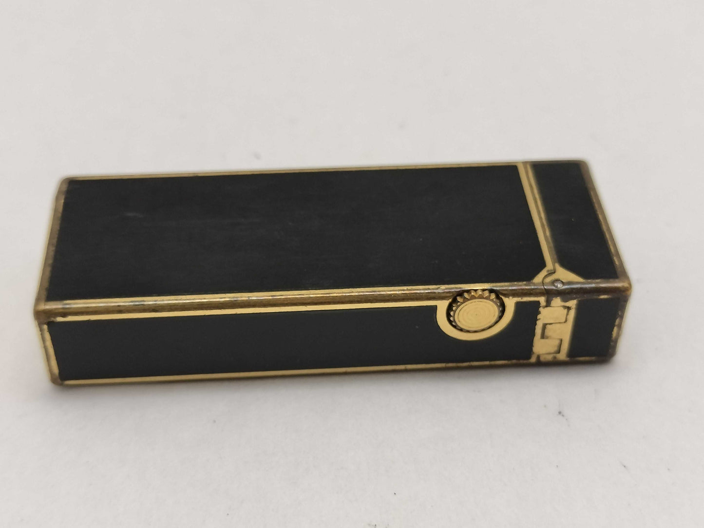 Dunhill Roller Gas Lighter, Ignition Confirmed, Includes Flint