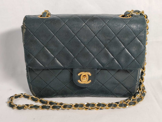 CHANEL Matelasse Shoulder Bag