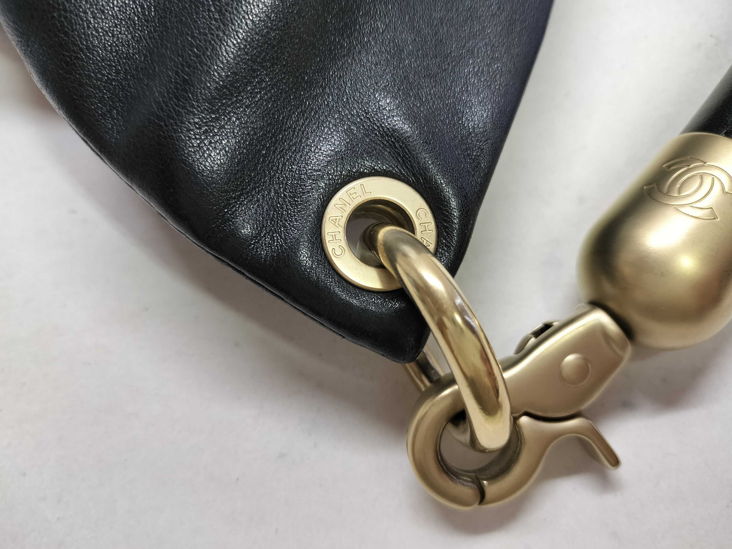CHANEL shoulder bag