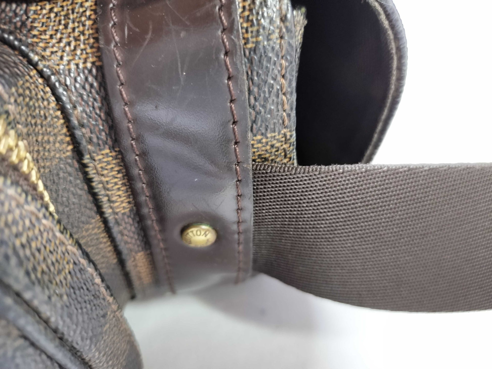 LOUIS VUITTON Damier Shoulder Bag