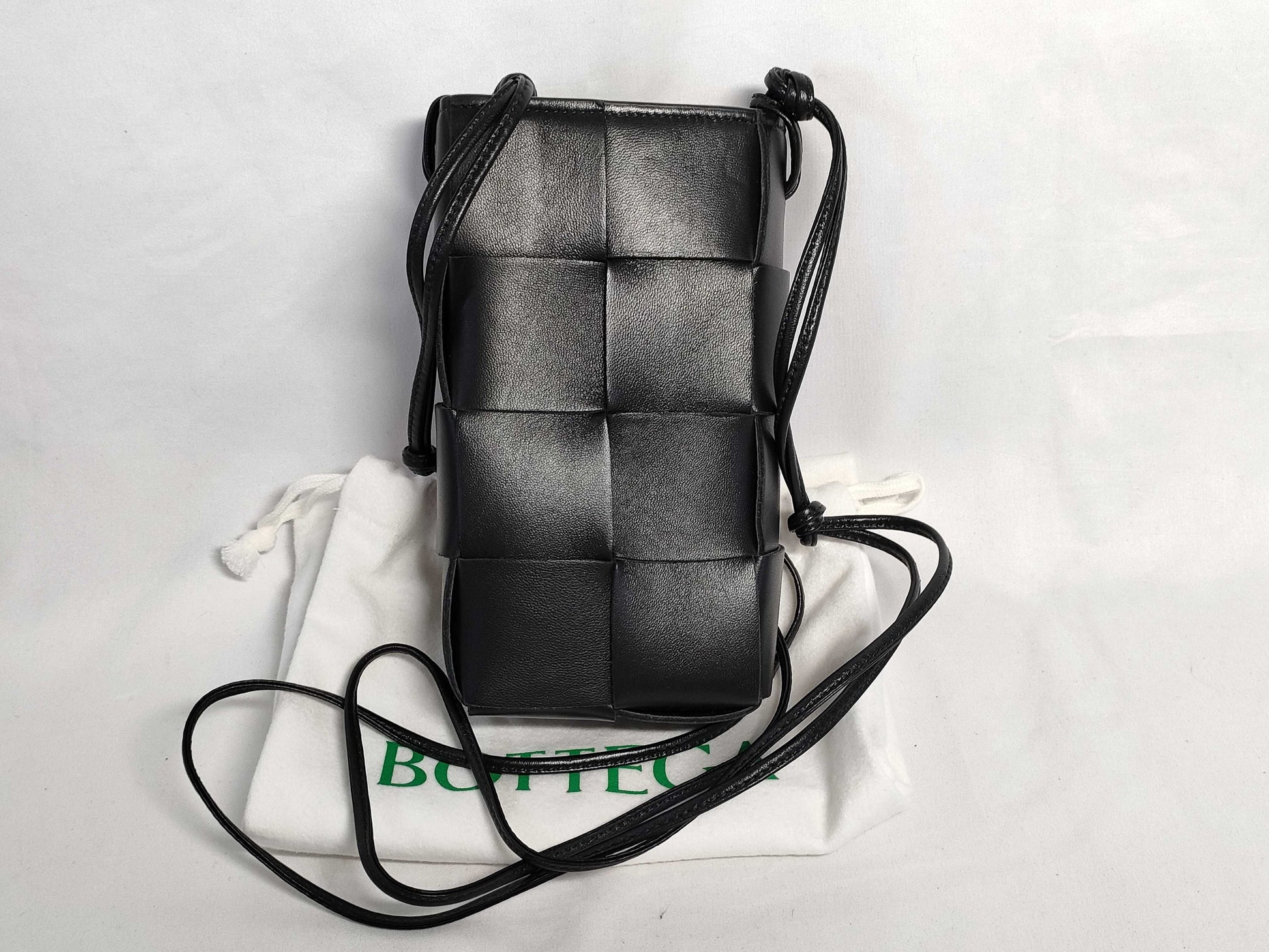 BOTTEGA VENETA Cassette Shoulder Bag