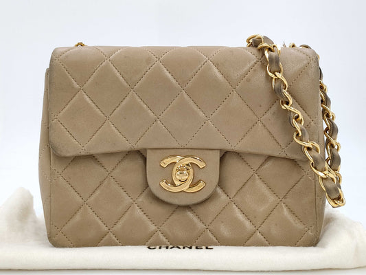 CHANEL Matelasse Shoulder Bag
