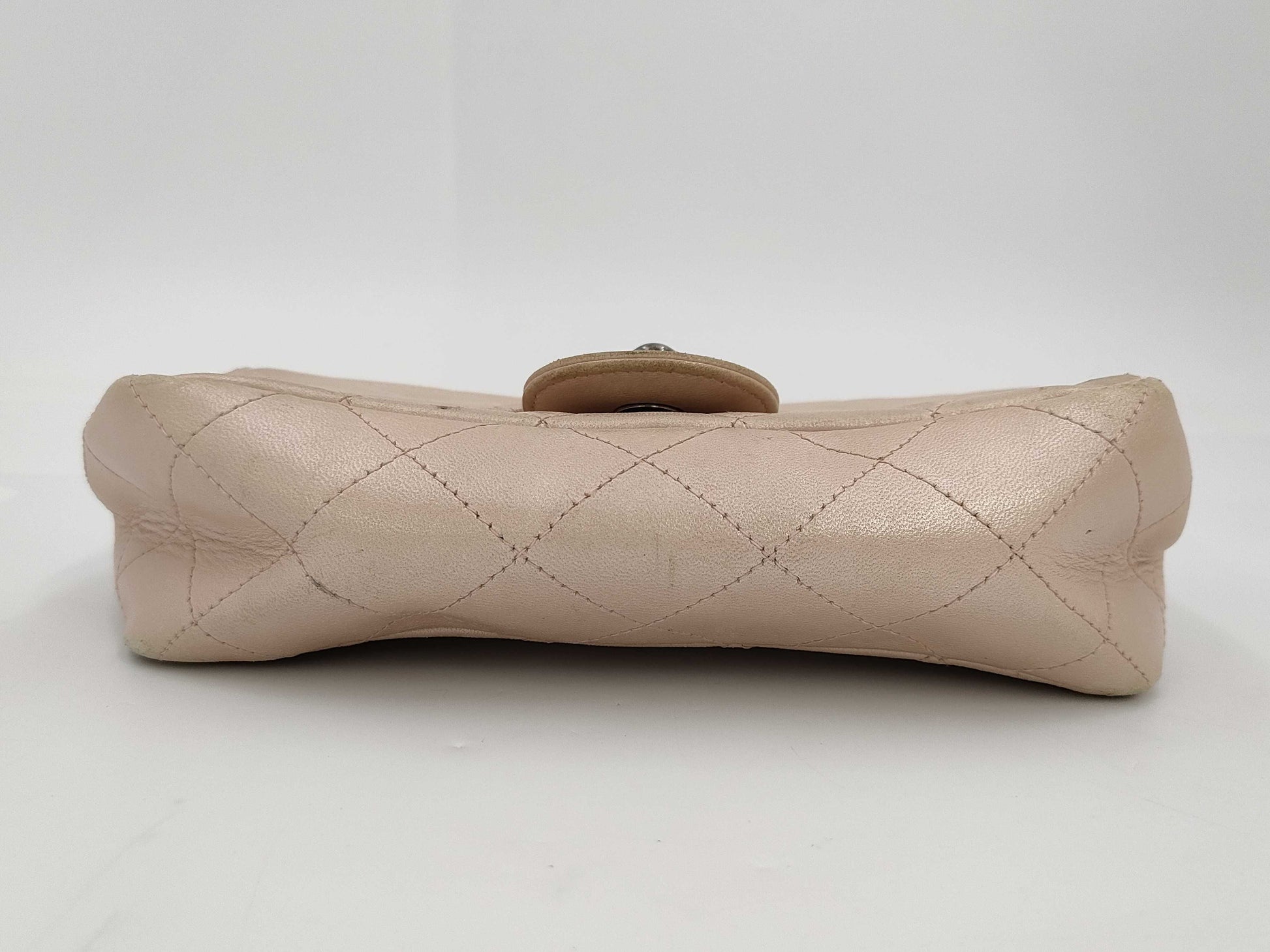 CHANEL Matelasse Shoulder Bag