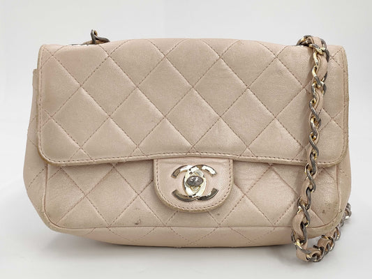 CHANEL Matelasse Shoulder Bag