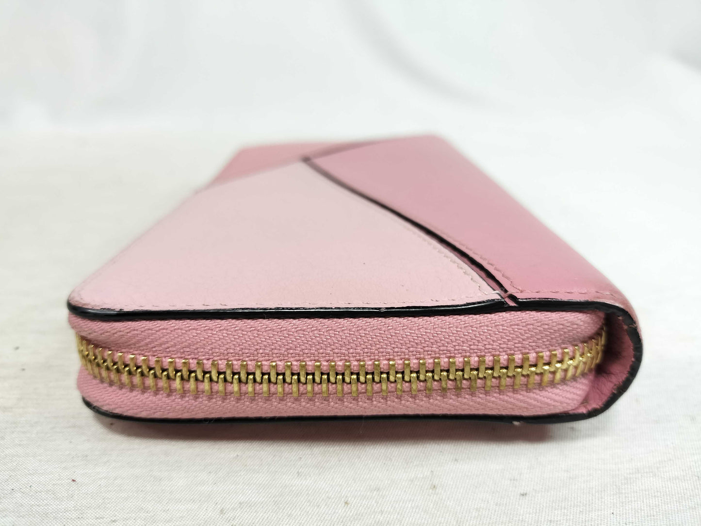 LOEWE Puzzle Round Zip Long Wallet Leather Wallet