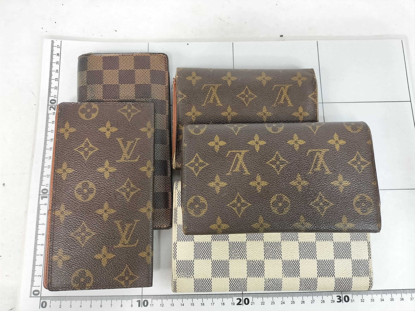 LOUIS VUITTON Monogram Damier Long Wallet 5-Piece Set
