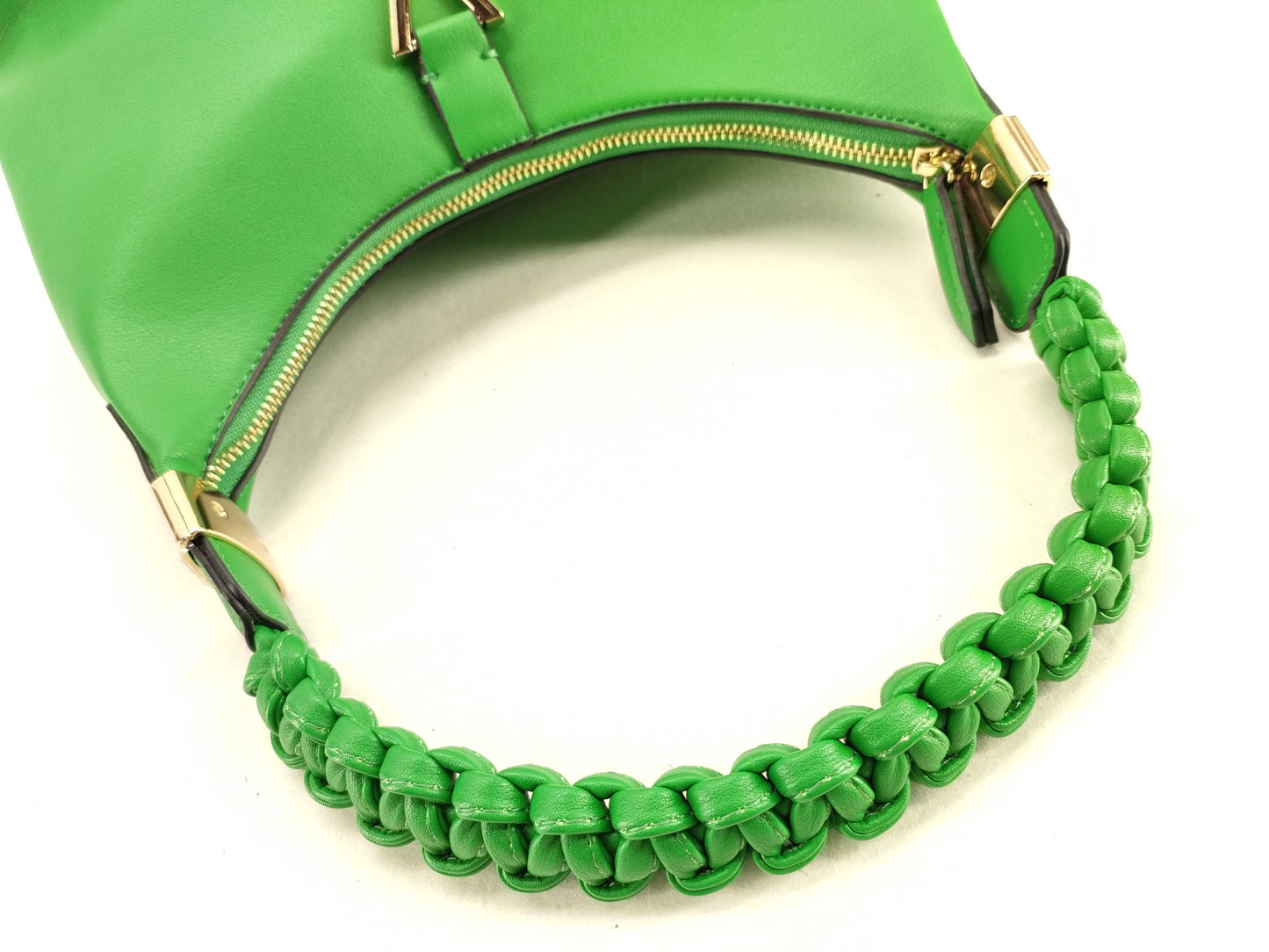 VALENTINO VALENTINO Handbag Shoulder Bag with V-neck Clasp