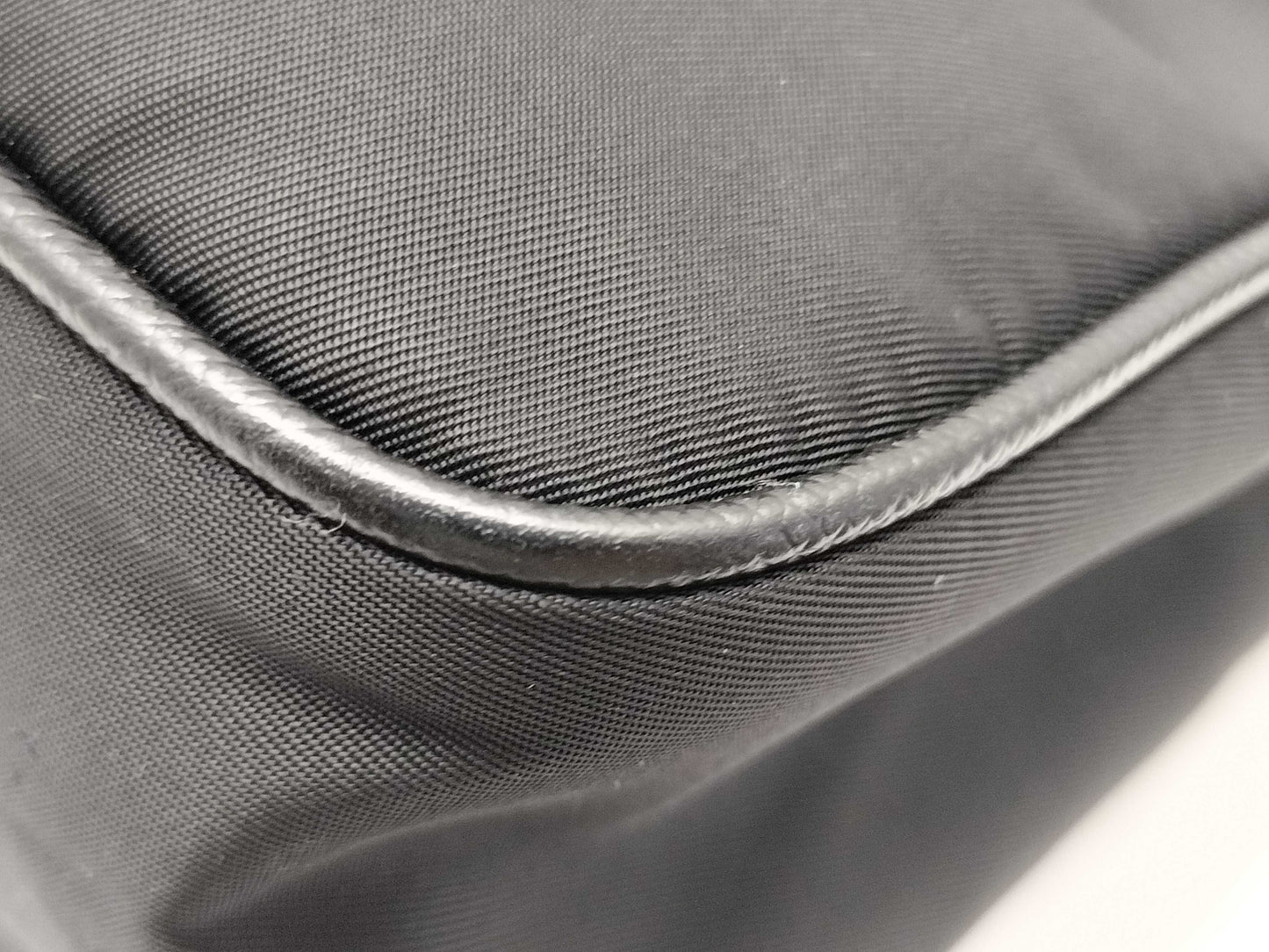 PRADA Re-Edition 2005 Re-Nylon Shoulder Bag 1BH204