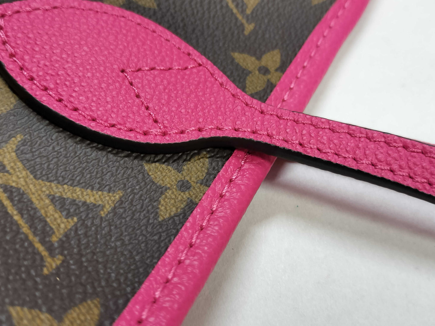 LOUIS VUITTON Monogram Neverfull Inside Out MM Rose Pondicherry M12257 RFID Tote Bag