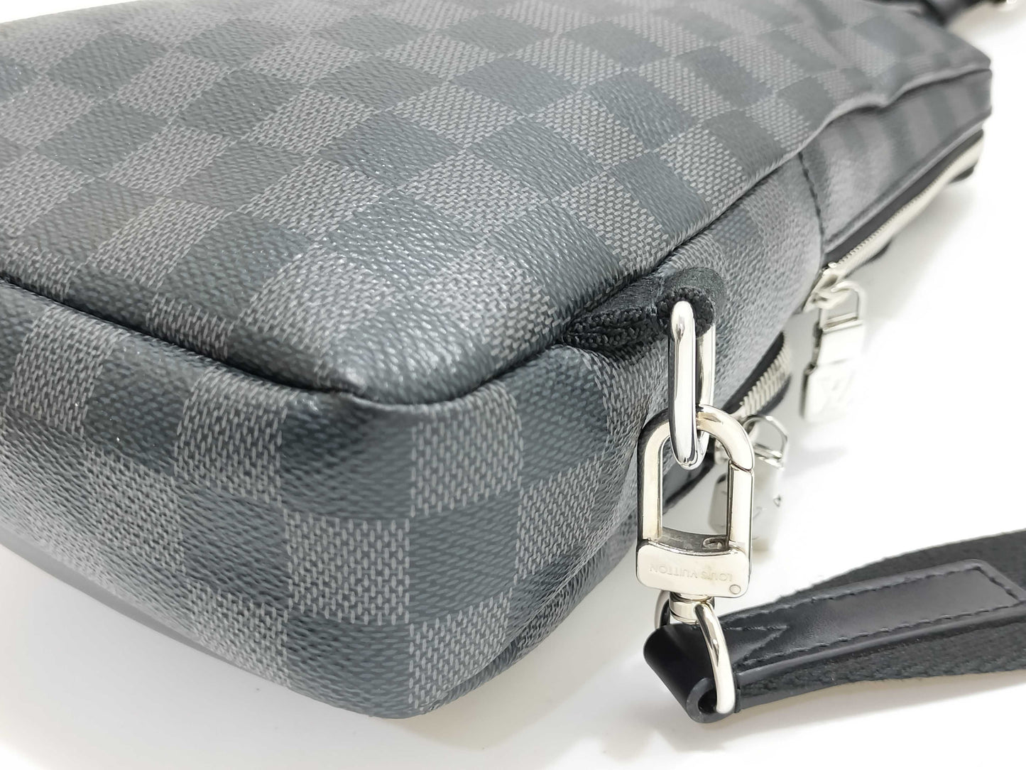LOUIS VUITTON Damier Graphite LOUIS VUITTON Avenue Sling Bag N41719 Shoulder Bag