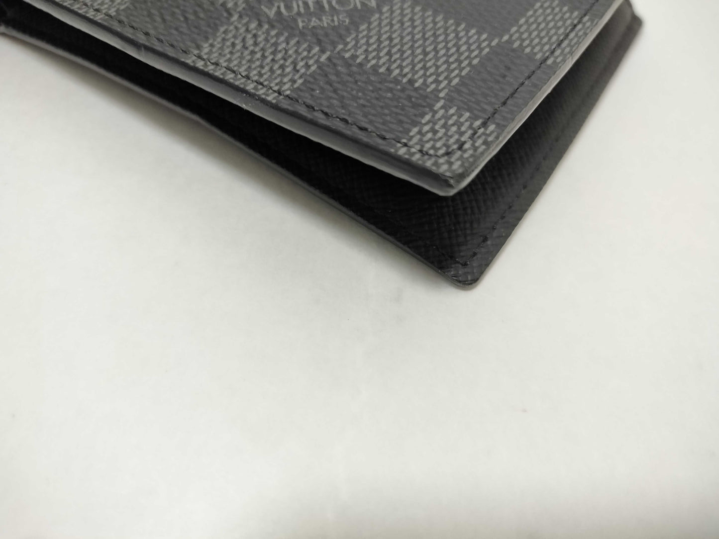 LOUIS VUITTON Damier Graphite Marco Wallet
