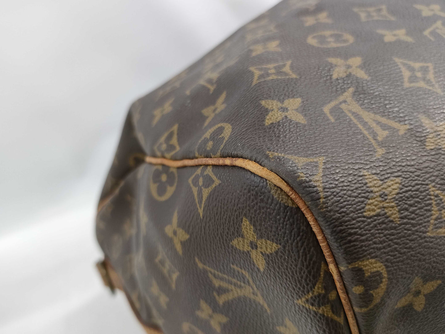 LOUIS VUITTON Monogram Keepall Bandouliere 55 Boston Bag