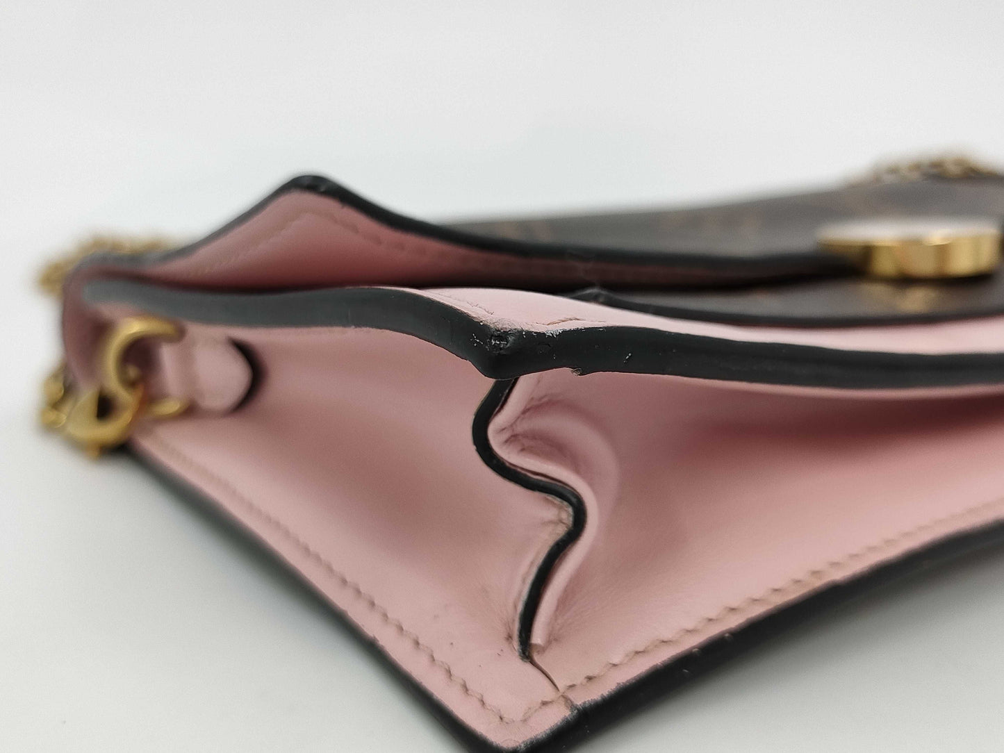LOUIS VUITTON Portefeuille Flore Shoulder Bag