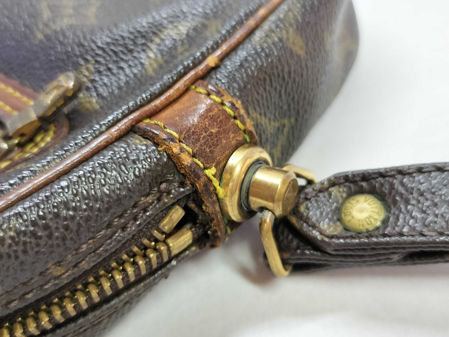 LOUIS VUITTON Monogram Louis Vuitton Marly Dragonne Second Bag