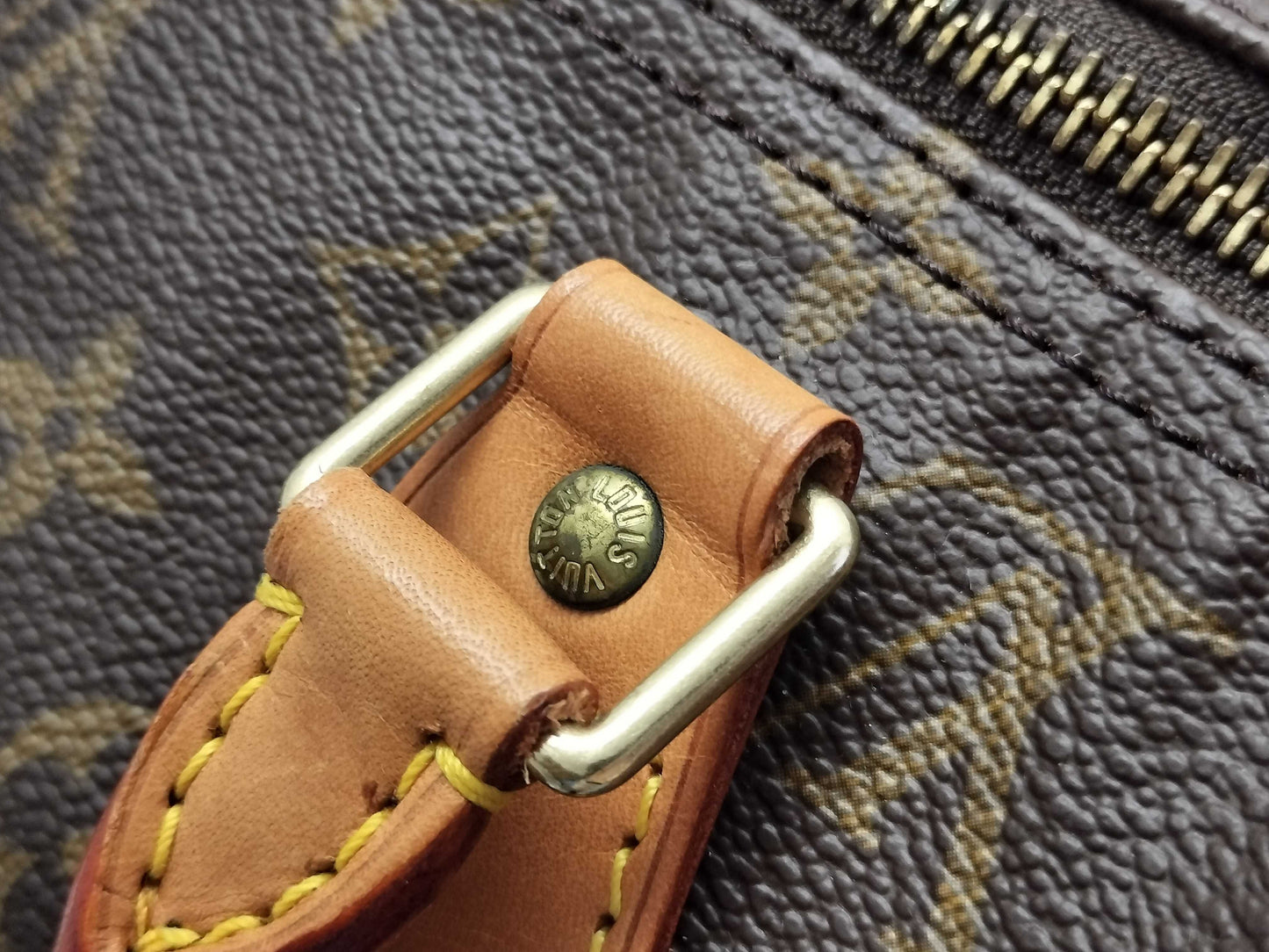 LOUIS VUITTON LOUIS VUITTON Monogram Louis Vuitton Monogram Speedy 40 Boston Bag